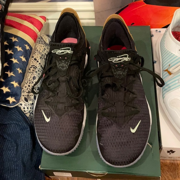 Nike Other - Men’s Nike Lebron XVI Low